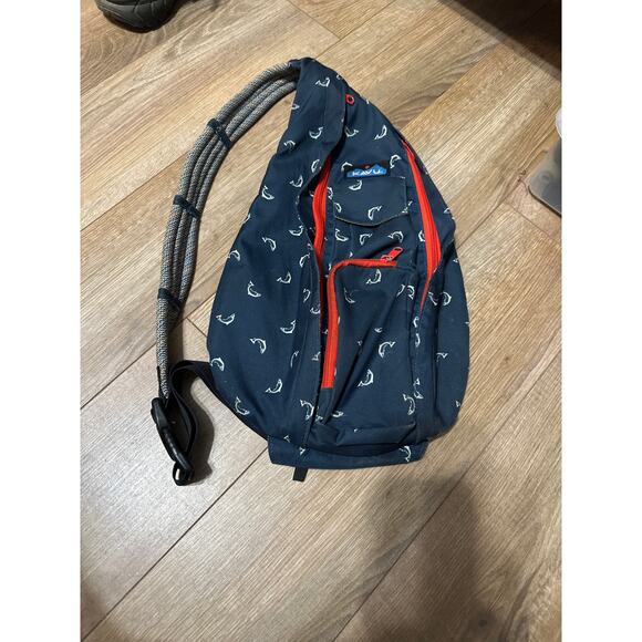 Kavu Rope Crossbody Bag shoulder Sling. Fish Themed. blue with red zippers. - Picture 1 of 10